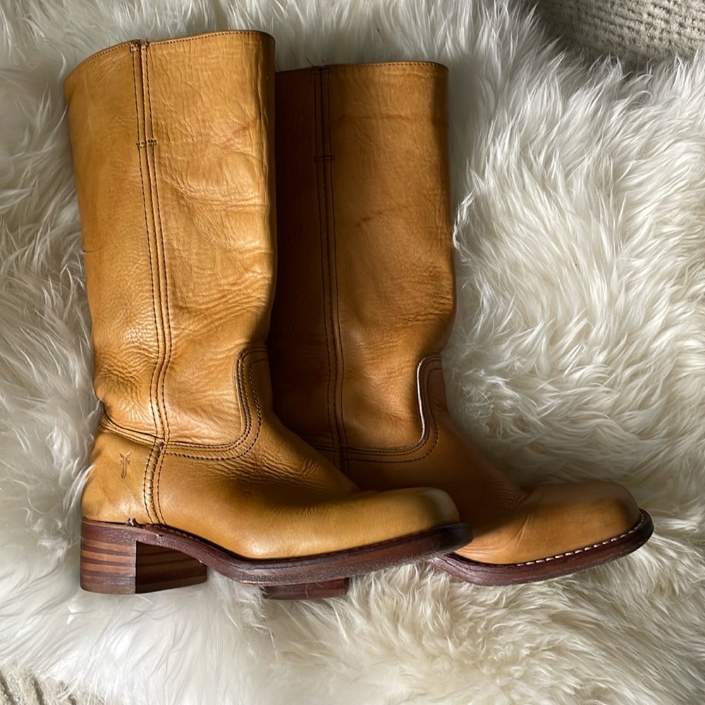 Frye vintage campus boots banana size 9